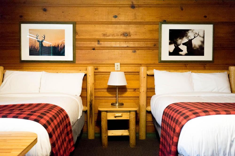 Shaver Lake Village Hotel Exterior foto