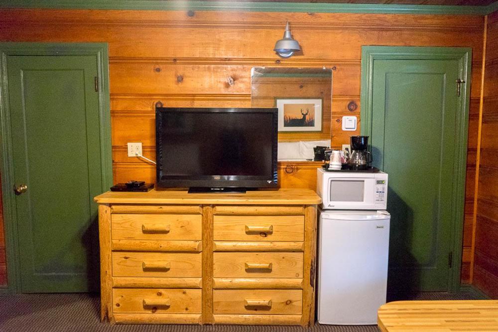 Shaver Lake Village Hotel Exterior foto