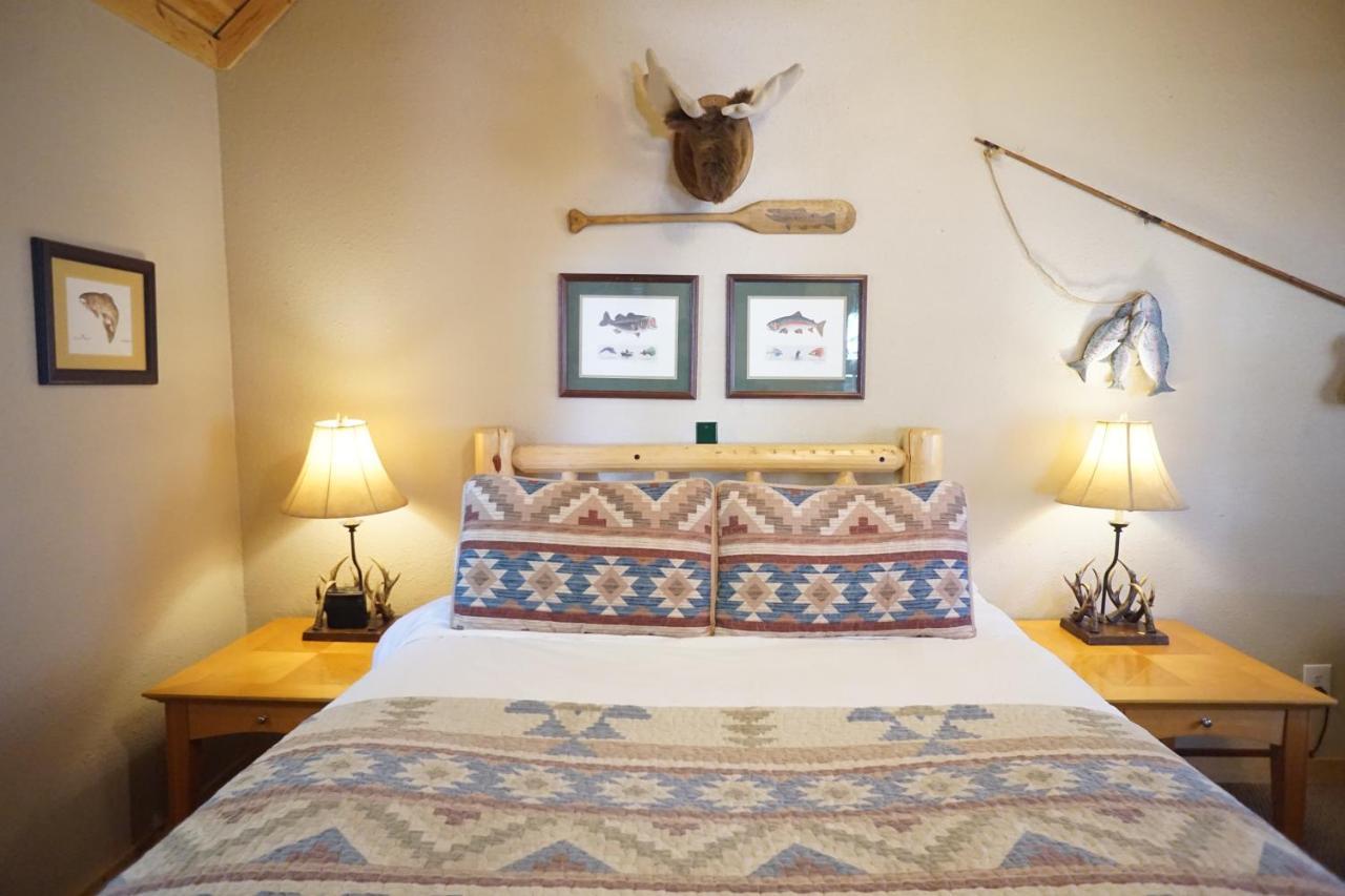 Shaver Lake Village Hotel Exterior foto