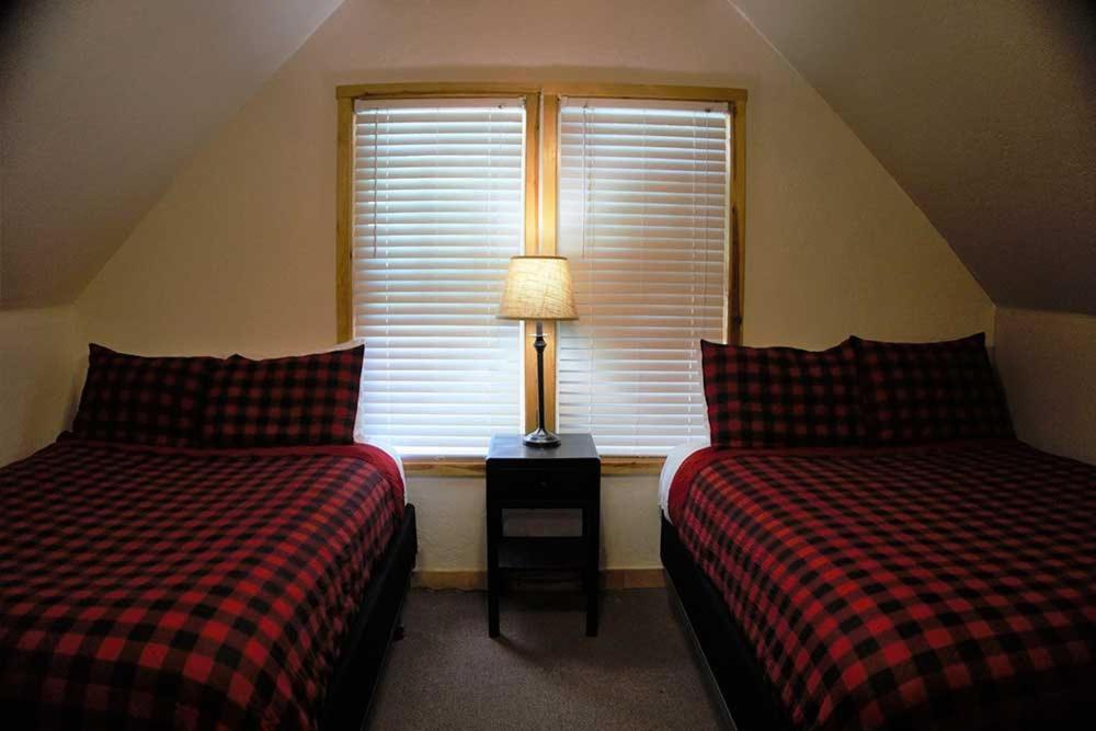 Shaver Lake Village Hotel Exterior foto